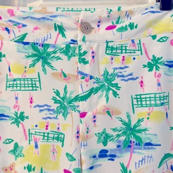 NWOT Women’s Aryeh Nylon & Spandex Bermuda Shorts Size Medium - Picture 4 of 8